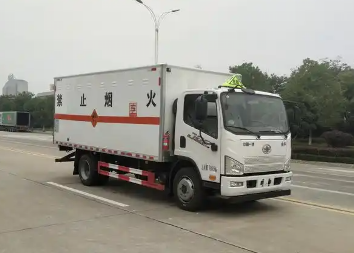 庄浪爆破器材运输车可以上高速吗？